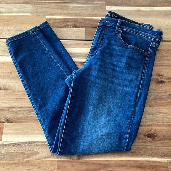 Banana Republic Denim - Banana Republic Skinny Jeans Dark Wash size 30
